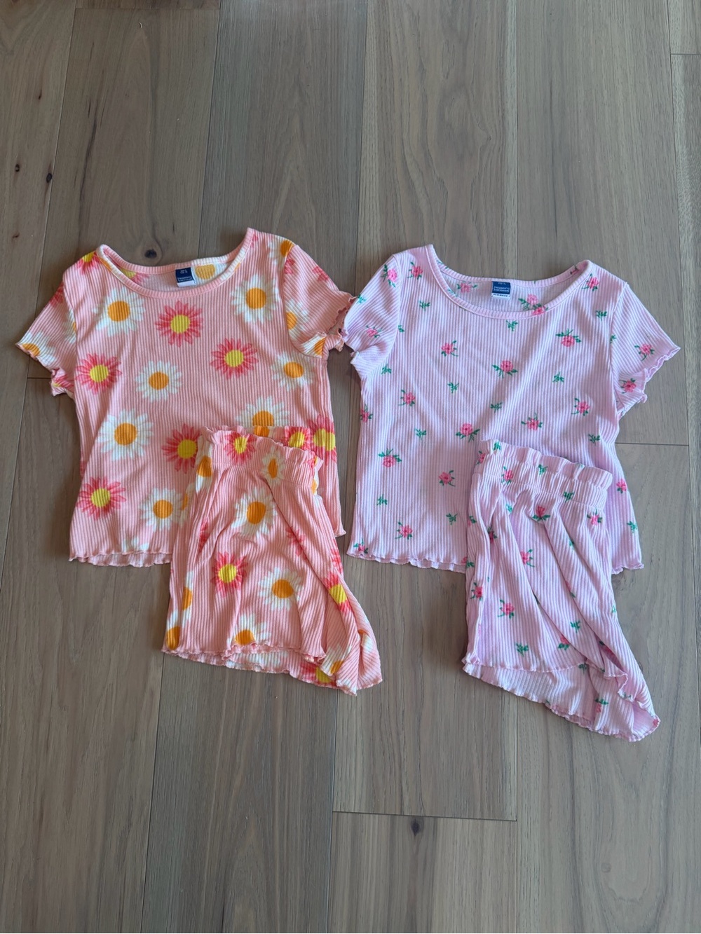 Old Navy Pink and Yellow Floral Ribbed Girls' Pajama Sets - 2 Pack
